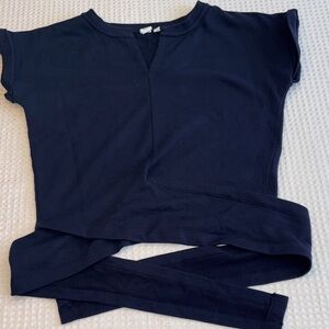 GAP Navy Blue Short Sleeve Top Sweatshirt Wrap Front Tie Waist Size Large Crop